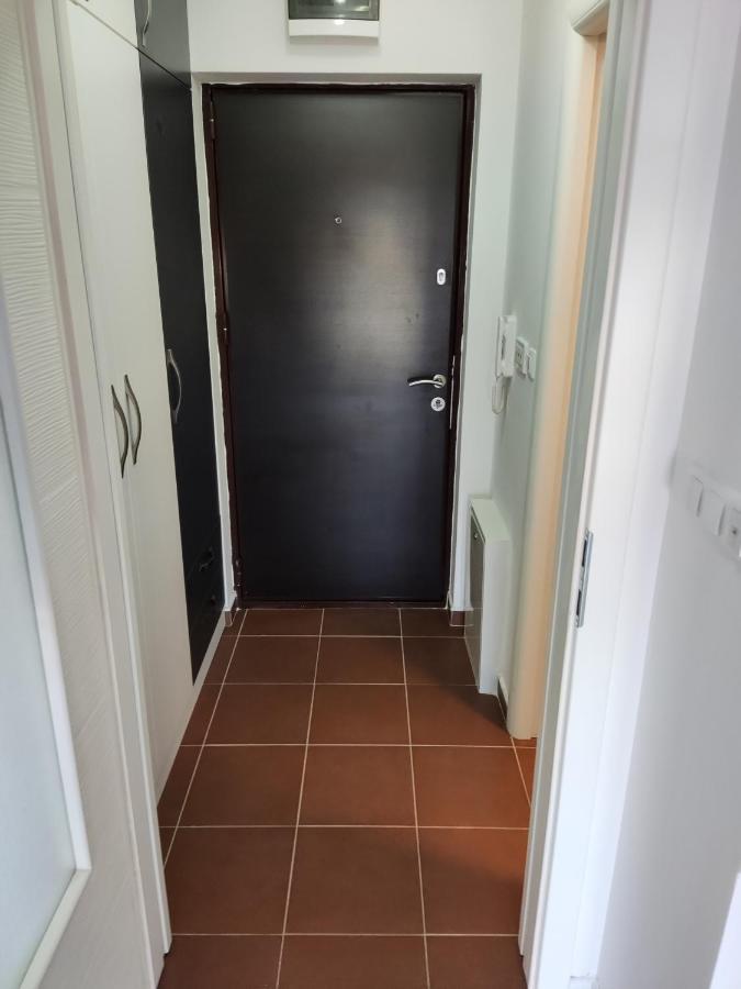 Apartmani Sarah 2 Tuzla Exterior photo